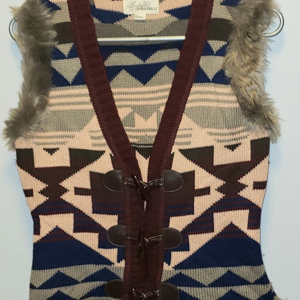 Sweater Vest